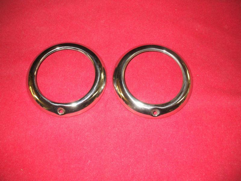 Ford 1947-1948 front parking bezels