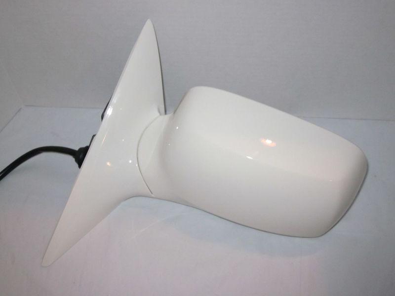 09 10 11 cadillac dts driver side door signal mirror white painted