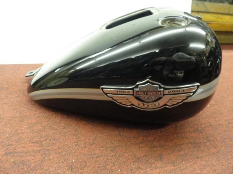 Harley-fatboy 2003 "new old stock" 100th anniversary gas tank