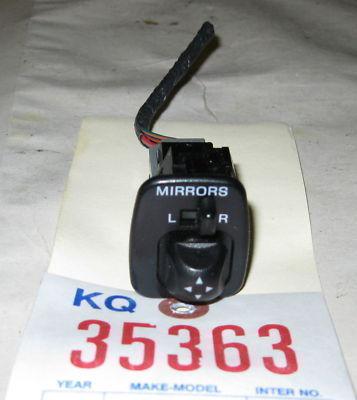 Lincoln 01 continental side view mirror switch blk 2001