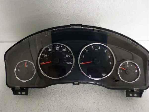 Jeep liberty speedometer speedo cluster 61k w/compass