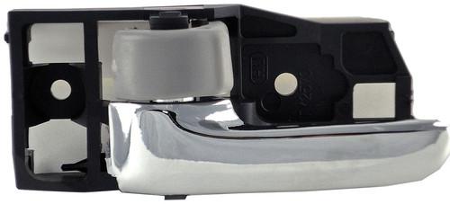 Int door handle front lh, rear lh highlander charcoal & chrome platinum# 1231841