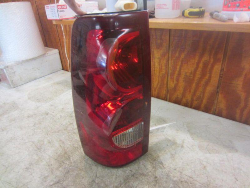 Chevrolet silverado 1500 pickup l taillight fleetside, l. 03