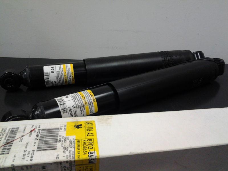 Gm oem 89038654 one set rear shock absorbers (left and right)