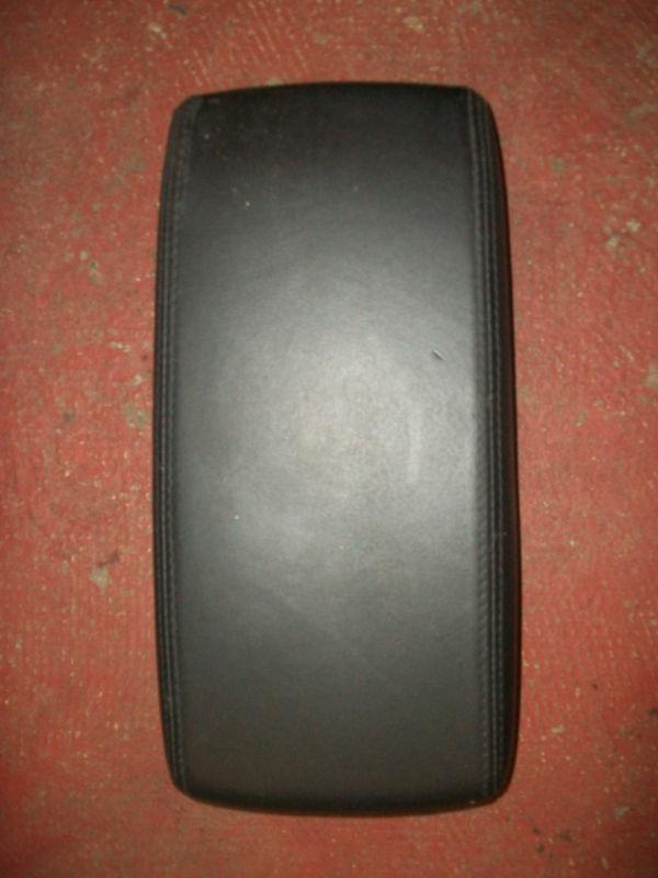 92 93 94 95 96 honda prelude center armrest console lid black 92-96 oem