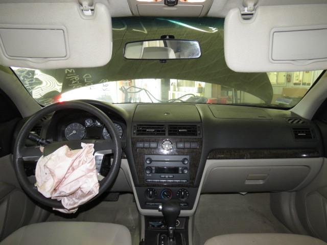 2007 mercury milan floor center console tan 2620231