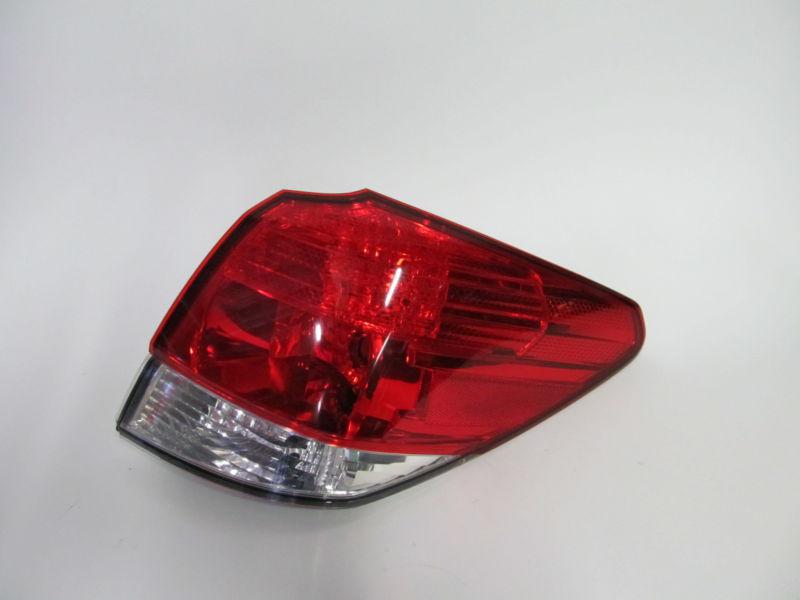 2010 2011 2012 legacy wagon oem right tail light nice!