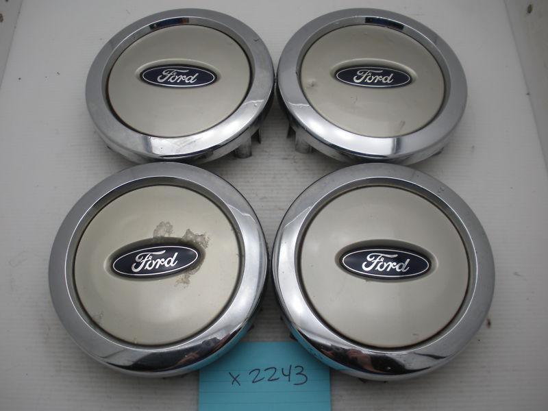 Lot of 4 oem 03 04 05 ford expedition  wheel center caps hubcaps 17" 2l14-1a096