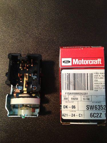 Ford motorcraft sw 6352 headlight assembly switch. on/off dimmer. nib 11654