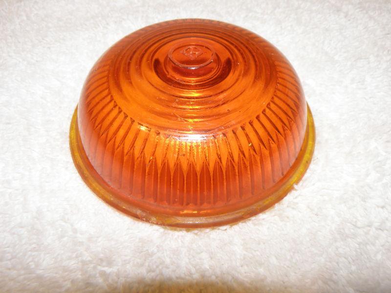 Vintage used ***k-d 539 amber glass lens **measures 3-3/16" dia. x 1-1/8" deep