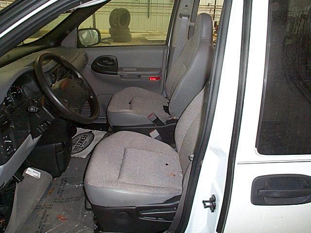 2004 chevy venture 30 miles steering column 137615