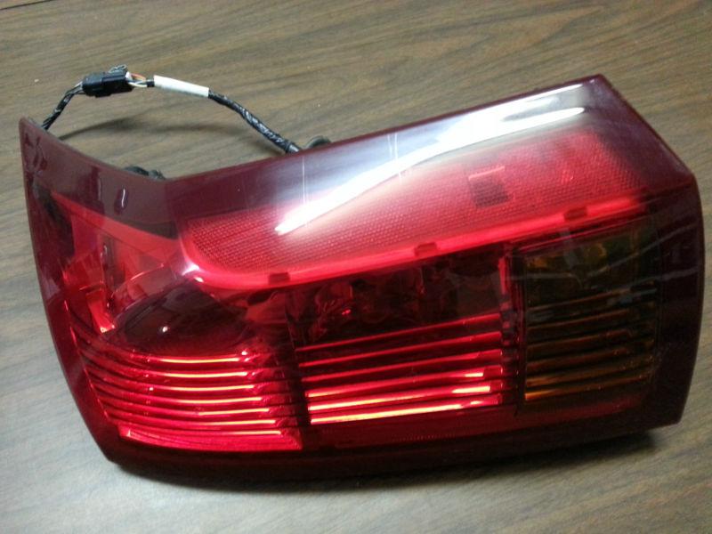 2003 2004 2005 2006  2007 cadillac cts  passenger tail light lamp rh right!