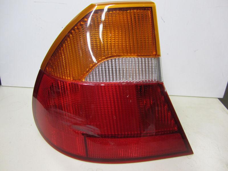 Chrysler 300m 99-00 1999-2000 tail light driver left lh