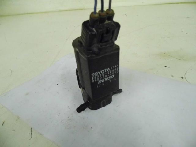 00 01 02 03 04 05 toyota celica windshield washer pump dual zone 