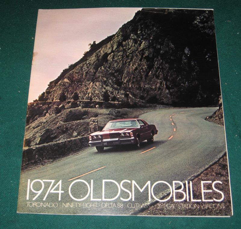 1974 oldsmobile full-line sales brochure; toronado; cutlass; delta 88; 48 pg