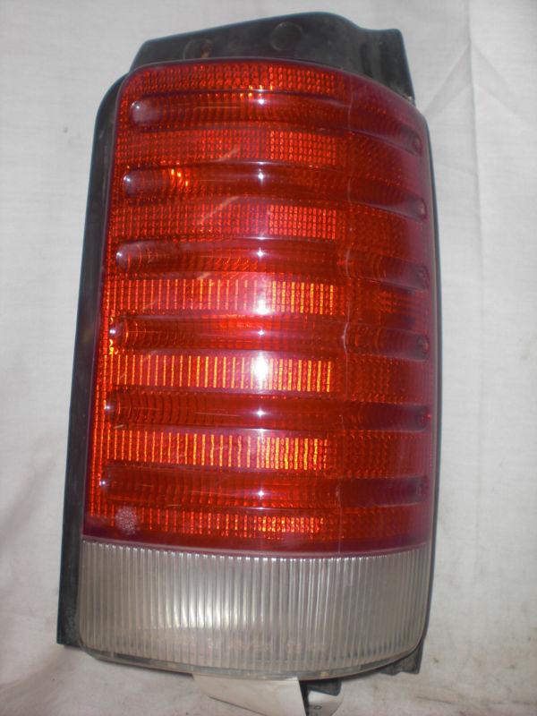 1995 plymouth voyager right passenger side tail light