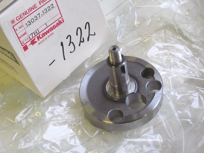 Kawasaki kx125 f1 1988 -88 crankshaft right hand side rh 13037-1322 nos