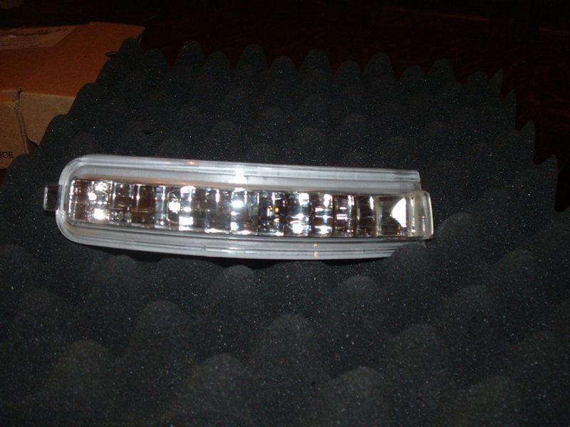 Nissan signal light  lh