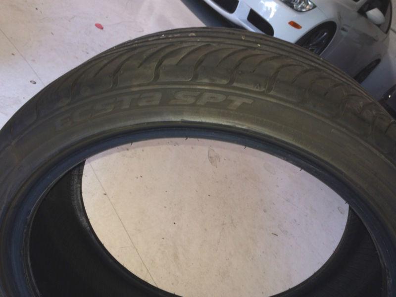 Kumho ecsta spt 225/40x18 tire w/98% tread