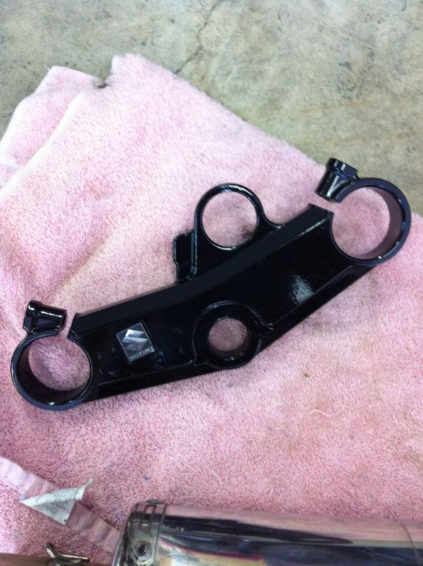 2003 sv650 top triple clamp suzuki  black sv 650 sv650s 03 04 05 06