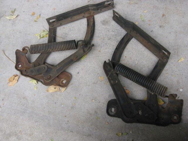 62-67 nova hood hinges