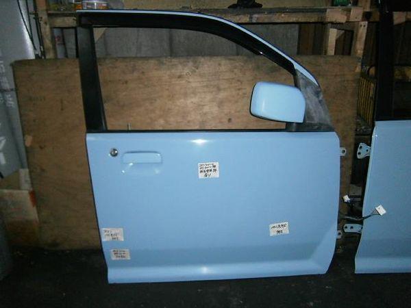 Mitsubishi ek wagon 2003 front right door assembly [0213100]