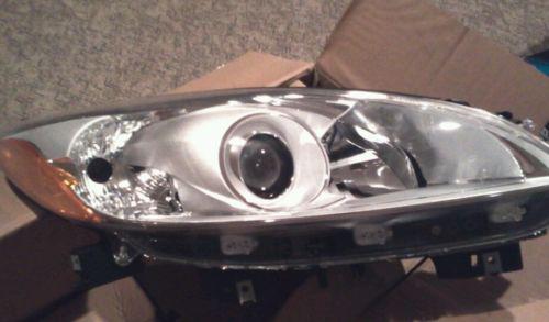 Mazda 5 2012 2013 rt head lamp oem cg36-51-0k0d nib