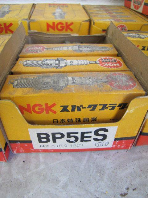 Vintage nos ngk spark plugs p/n bp5es for motorcycle