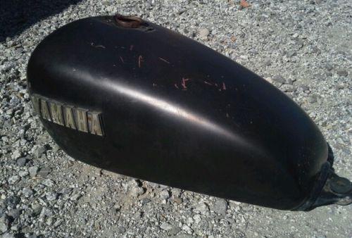 1979 yamaha xs650 special gas tank w/ cap and petcocks