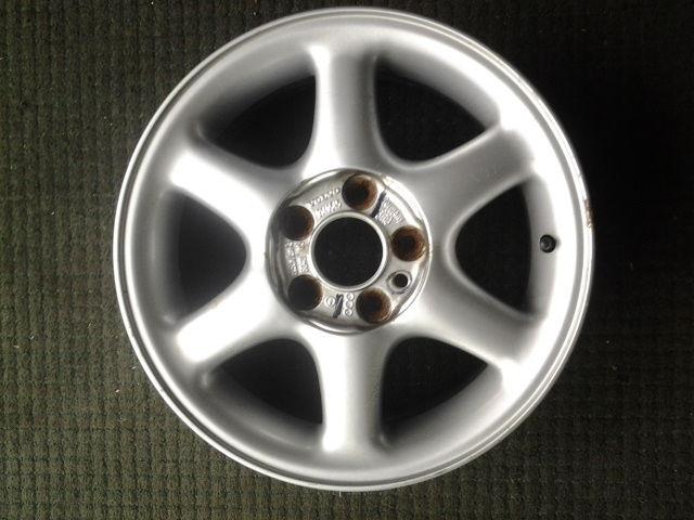 Volvo 15" x 6.5 " oem tire  wheel  rim for s70 v70  s90 v90 850 960 #91405456  