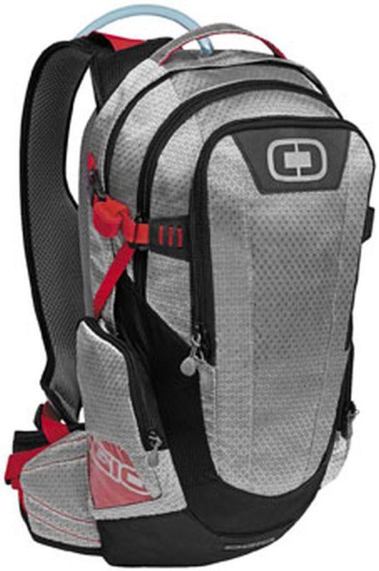New ogio dakar 100 adult hydration pack/backpack, chrome, 100 oz/3-liter