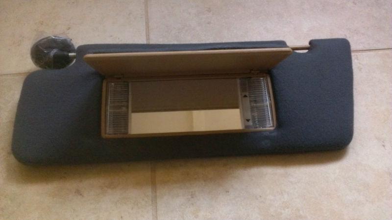 1997 jeep grand cherokee sun visor w/ vanity mirror (driver's side)