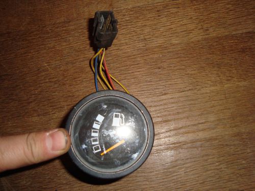 Ski doo 2 1/2&#034; fuel gauge mach z mxz 500 583 600 670 800 404806300