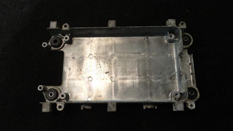 Cdi bracket assy #61a-85542-00-94, 1994 yamaha 2 stroke 225hp outboard motor