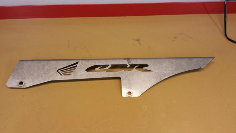 Cbr 600 f4i metal chain guard 