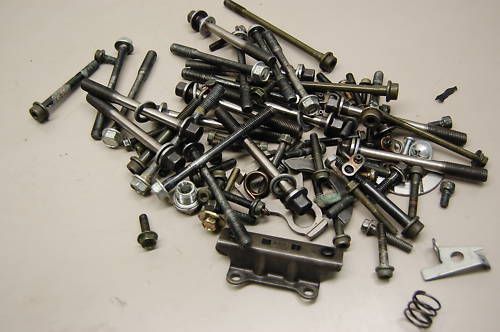 S46 suzuki gsxr 600 gsxr600 2001 engine fasteners inner