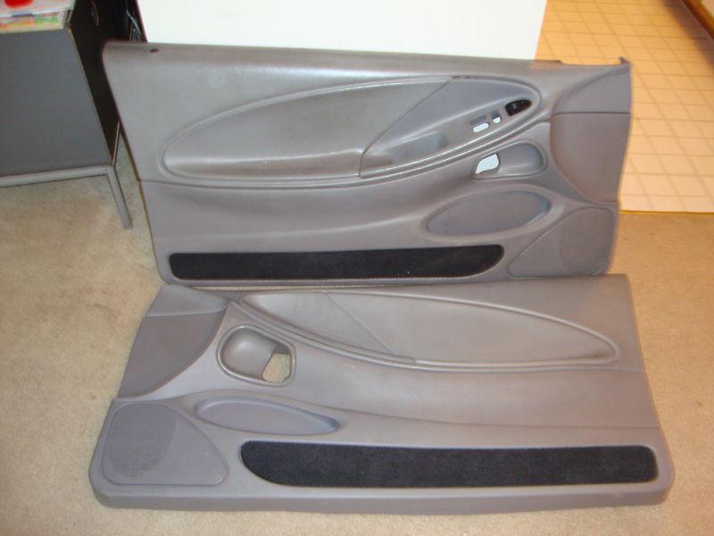 94-04 ford mustang oem door panels mach 460 sound