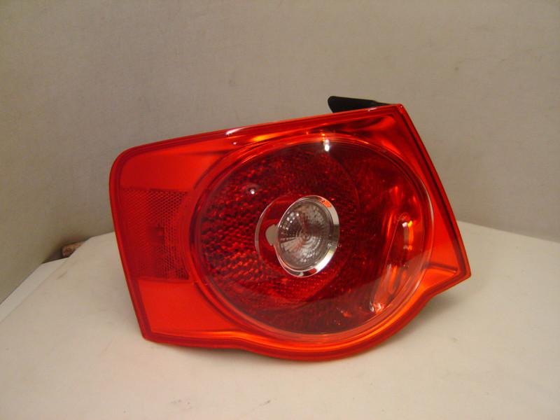 Volkswagen jetta left tail light 06 07 08 09 10 oem