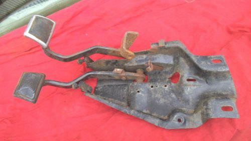 1967 67 pontiac gto lemans tempest original gm clutch &amp; brake pedal pr assembly