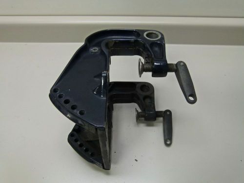 Evinrude johnson 9.9 15 hp 1990-2007 stern bracket transom clamp 328268 328269