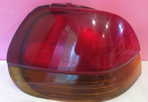 95 96 97 98 99 subaru legacy outback wagon drivers left tail light oem