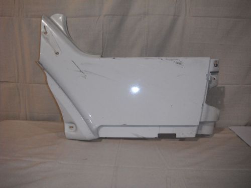 2004 freightliner quarter panel