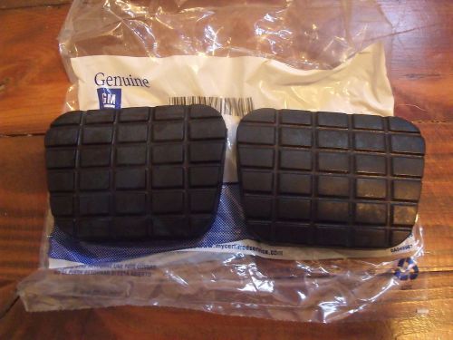 1960 - 1972 chevy truck clutch/brake pedal pads gm nos