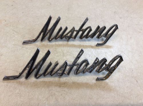 1969 1970 1971 1972 1973 mustang front fender emblem script (pair) c9zb-16098