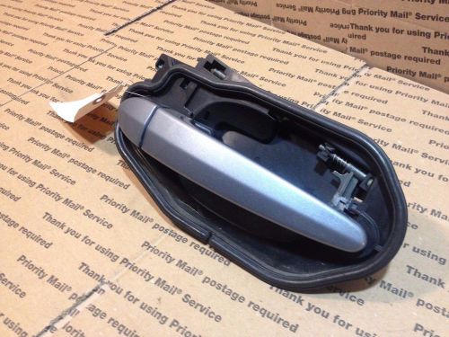 04-10 bmw x3 e83 passenger lh rear exterior door handle silbergrau metallic oem