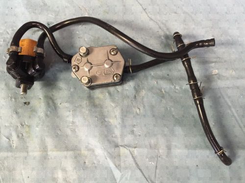 Clean used 2005 yamaha 3 cylinder 50 hp fuel pump and filter