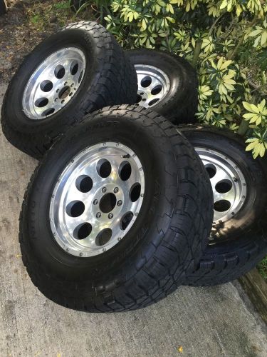 18 inch eagle alloy wheels 6x5.5 with 325/65/18 nitto tires fuel american force