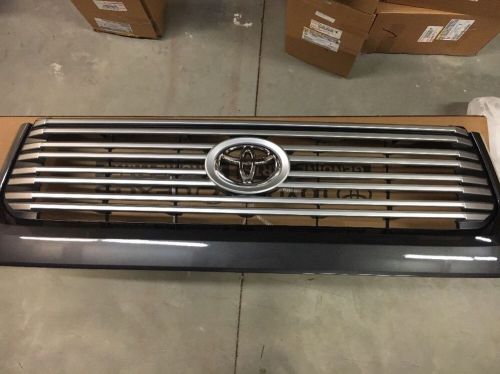 14+ tundra magnetic gray (1g3) platinum grille toyota oem free shipping