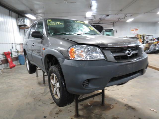 2005 mazda tribute rear seat belt & retractor only rh passenger gray