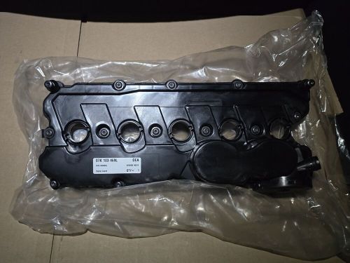 Engine valve cover  for volkswagen 2005-2014 jetta  07k103469l 07k103469f